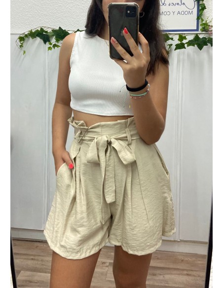 Pantalón corto lazo